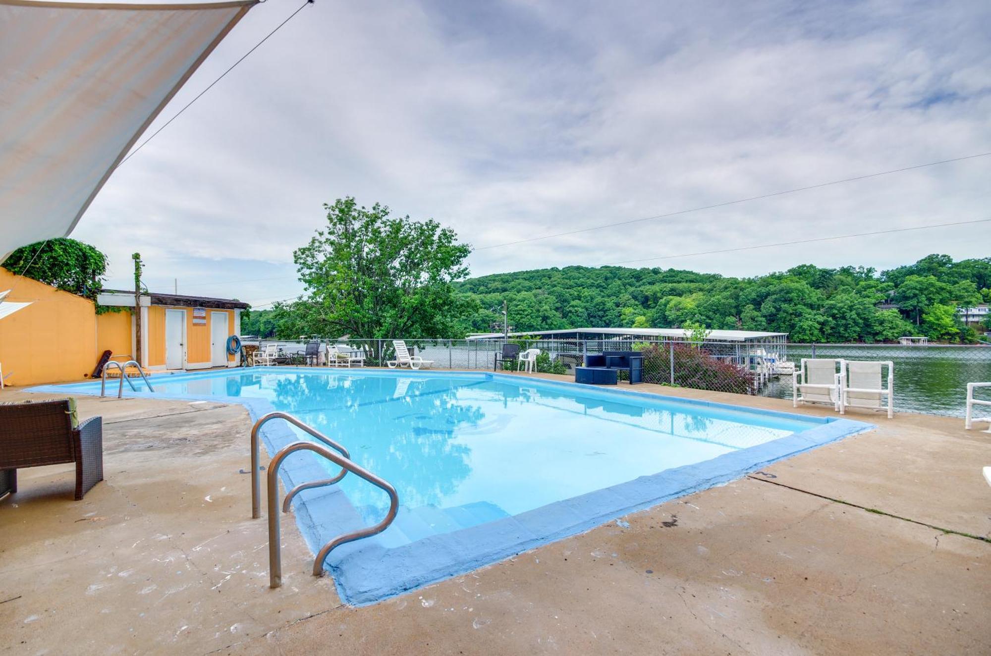 Cozy Lake Ozark Condo Rental With Grill, Pool Access Εξωτερικό φωτογραφία
